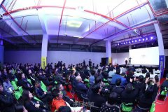 標(biāo)準(zhǔn)、集成、藝術(shù) | 中國(guó)建筑學(xué)會(huì)2019裝配式裝修（杭州）大會(huì)召開(kāi)，常宏董事總經(jīng)理王躍發(fā)表演講